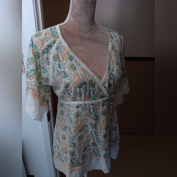 DKNY ~ Y2K Pastel Paisley Metallic Thread Blouse – Size 9 - Picture 11 of 11